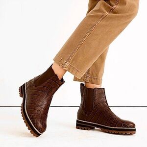 Madewell Ivy Croc Leather Chelsea Boots Lug Sole Platform Ankle Boots
Li…